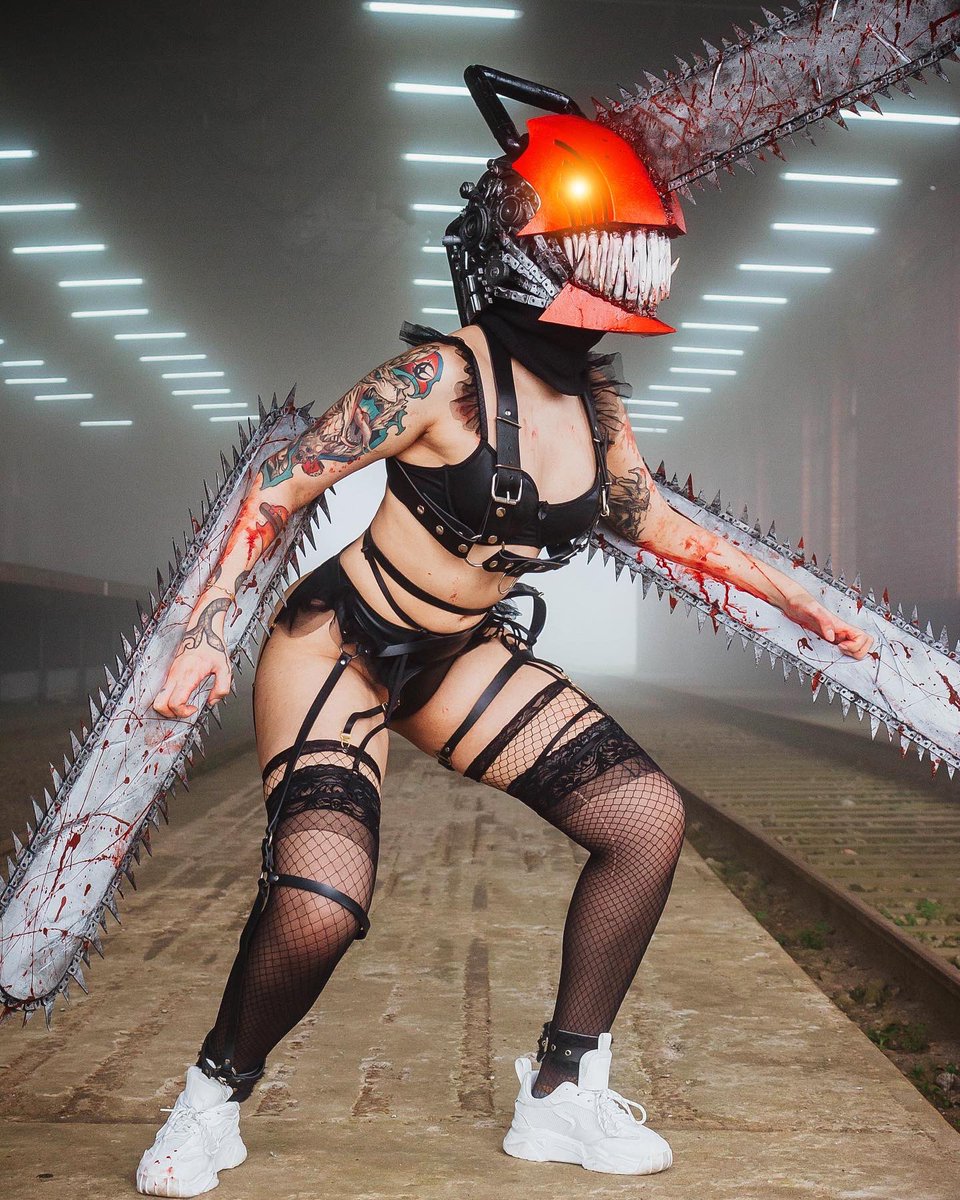 baconecaos's tweet image. O FUTURO É ________