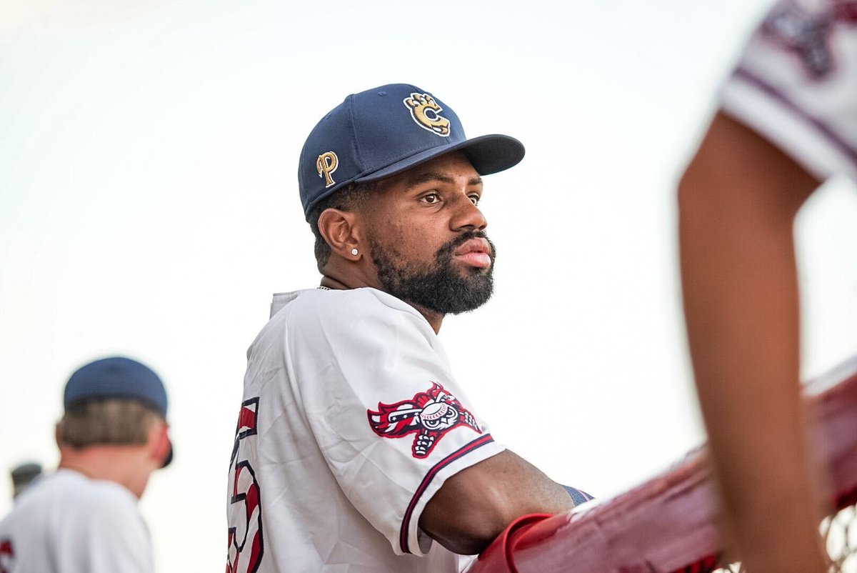 Keep killin' it out there, <a href="/BCrosb_5/">Brandon</a>! We love ya 💙