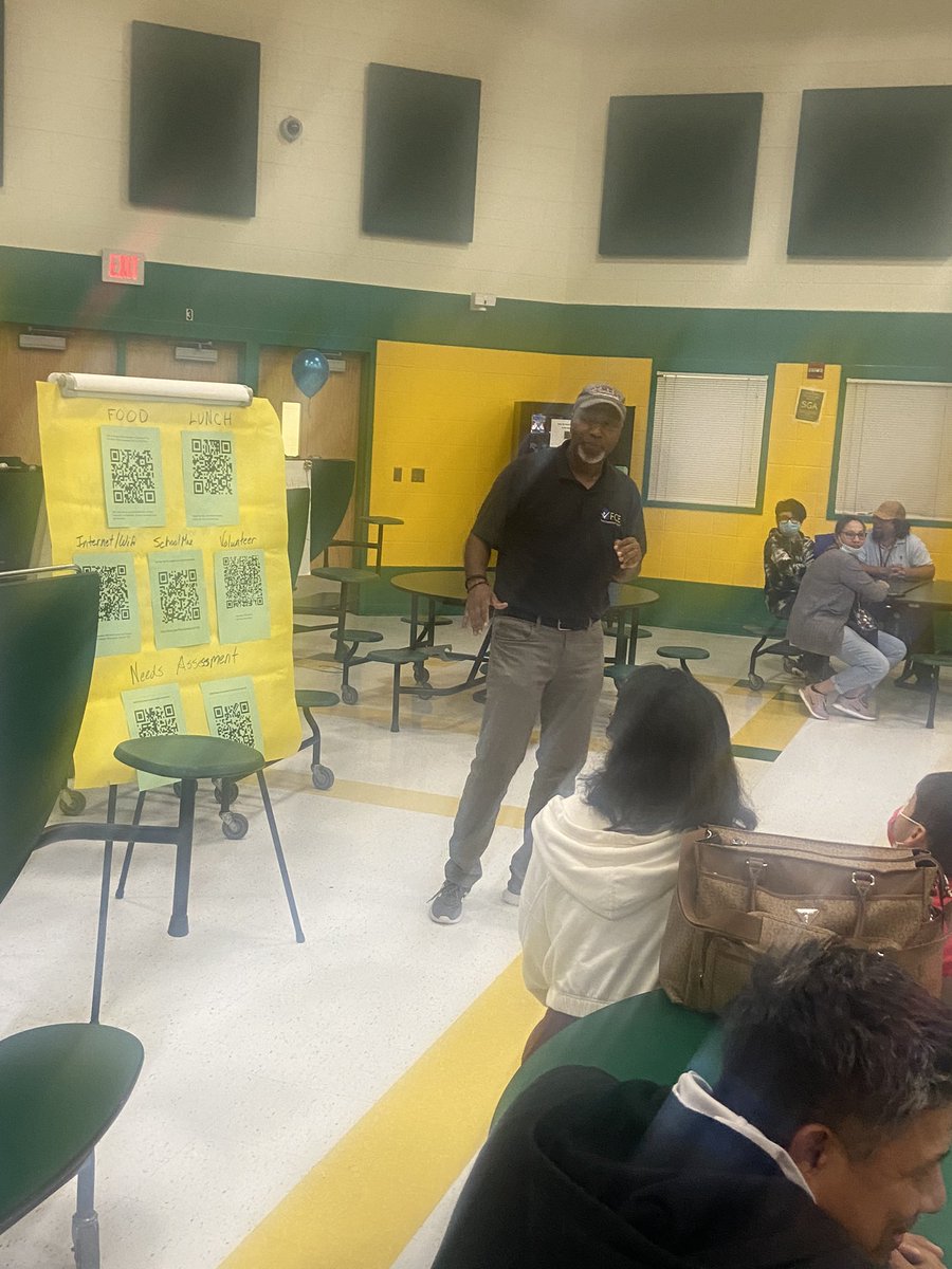 mrclementedu's tweet photo. @InnerState24 leading the GMS class of 2024 families on the support to make them successful!
#Bearingreatness #innerstate24 @GMSCMTYSCHL @GMS_PTA @GreenbeltMiddle https://t.co/UN8azSKoFe