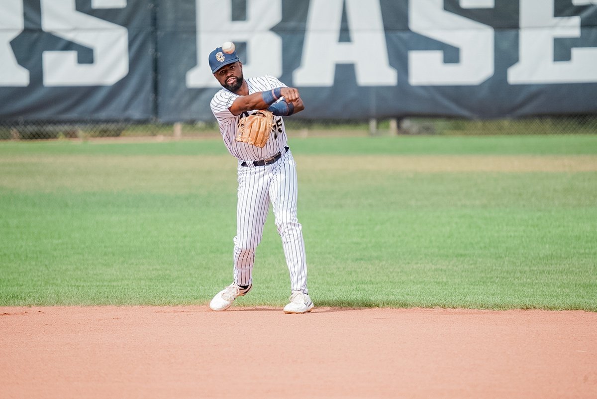 OwlzNoCo's tweet photo. The fine fielder found himself among the @PBL1939  top defensive performers as well. 

@BCrosb_5  contributed to 39 double plays, tied for the seventh-best tally in the league. His 154 defensive assists tied for 10th in the league, not to mention second on the team. https://t.co/mc90POwBpf