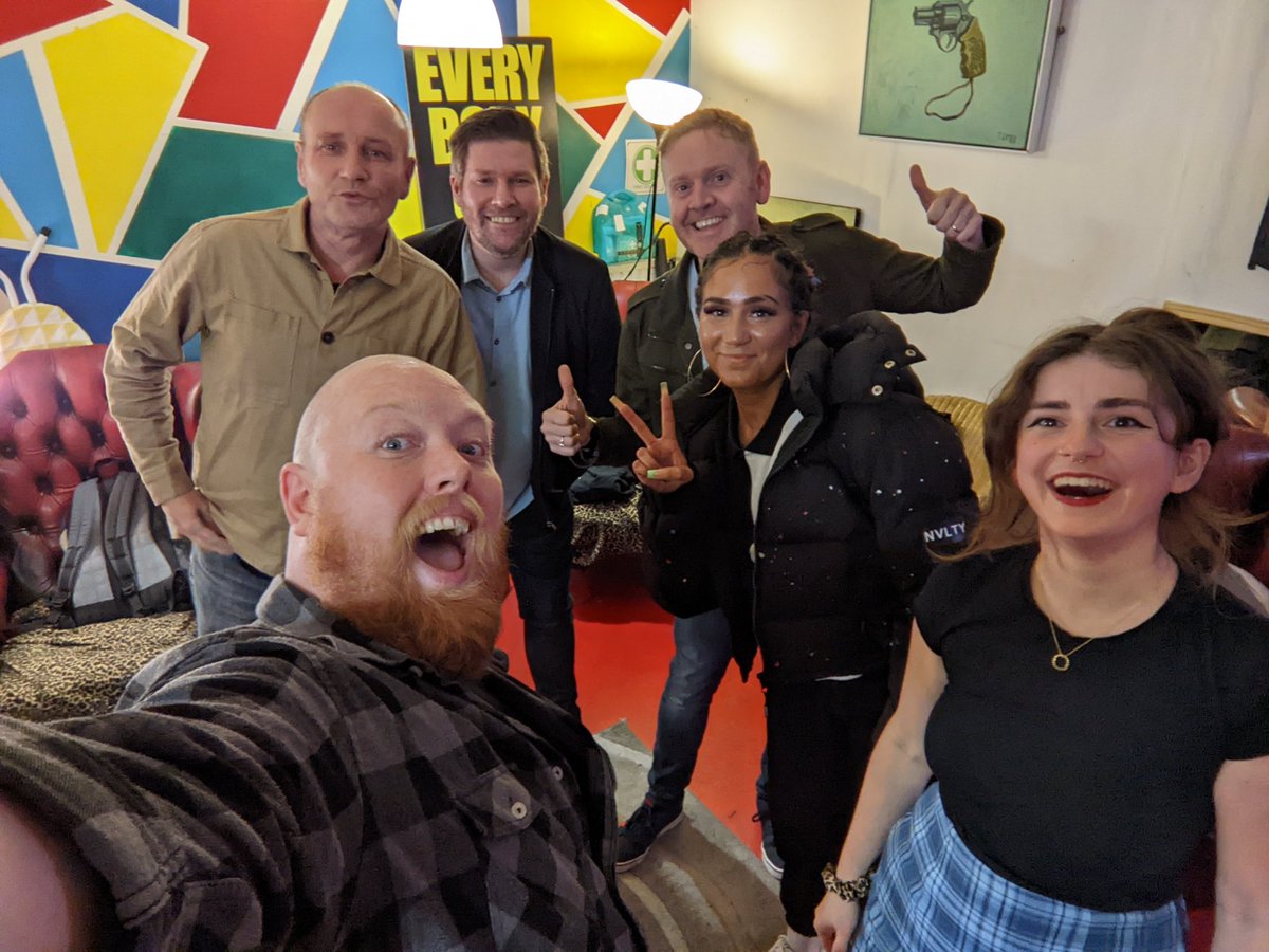 kevoutloud's tweet photo. Phenomenal night at the @StandComedyClub! Music, comedy, poetry, and @JimMonaghan10 as your host. What more could you ask for? Make sure to go to the next WORD UP! https://t.co/dWn7ZZFeBX