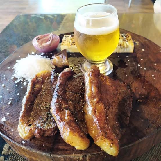 O que fazer domingo, 21 horas?