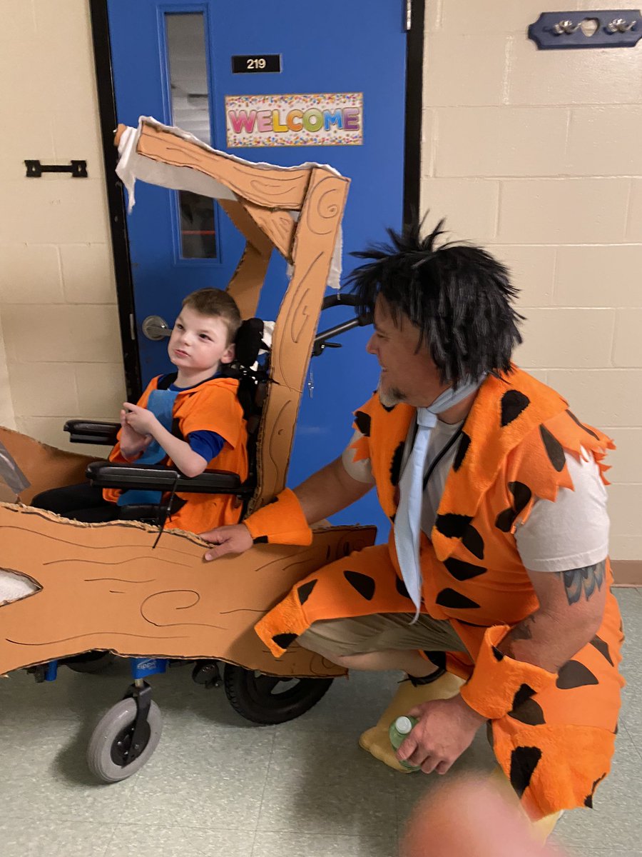 Hammonds Plains Consolidated School tweet media