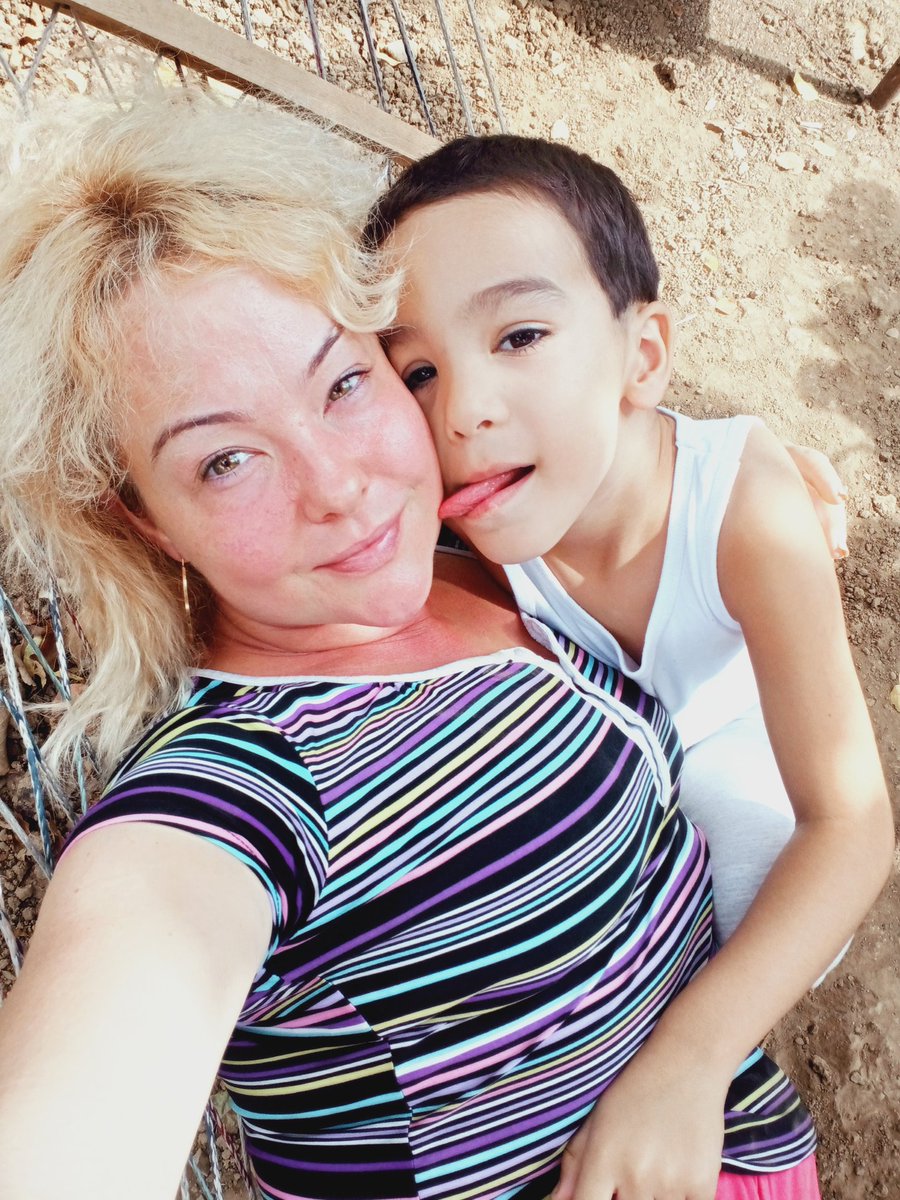 GGulaytarot's tweet photo. Hamakta #köy #anneveoğlu #hamak #hamakkeyfi #yaztatili https://t.co/bFM3uj6m01