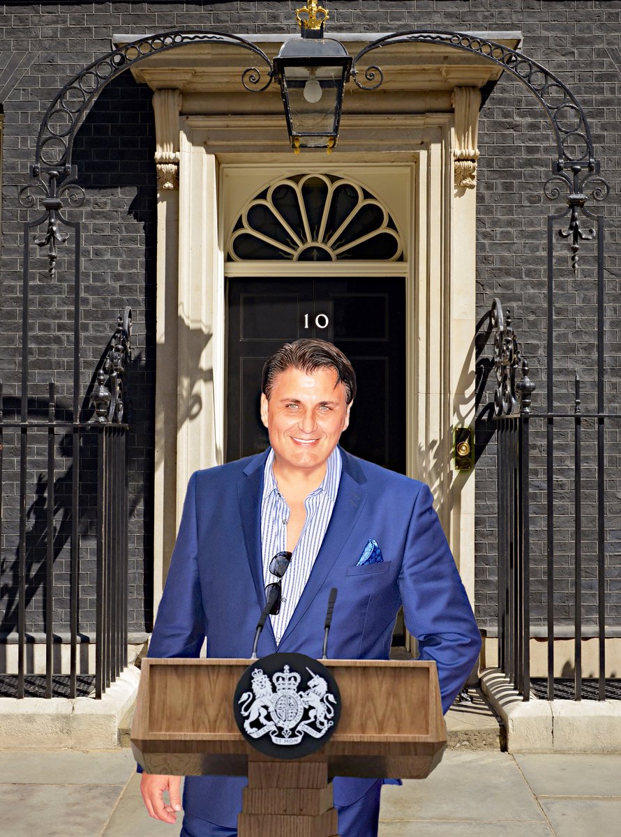 memferda1's tweet photo. MEM OF THE PEOPLE!! If Rishi Screws Up! I’m Here to Serve You All !😄
#Meme #PMQs #Airbnb #memferda #politics #rishisunak @RishiSunak @memferda1 https://t.co/8dDToO9ZSw