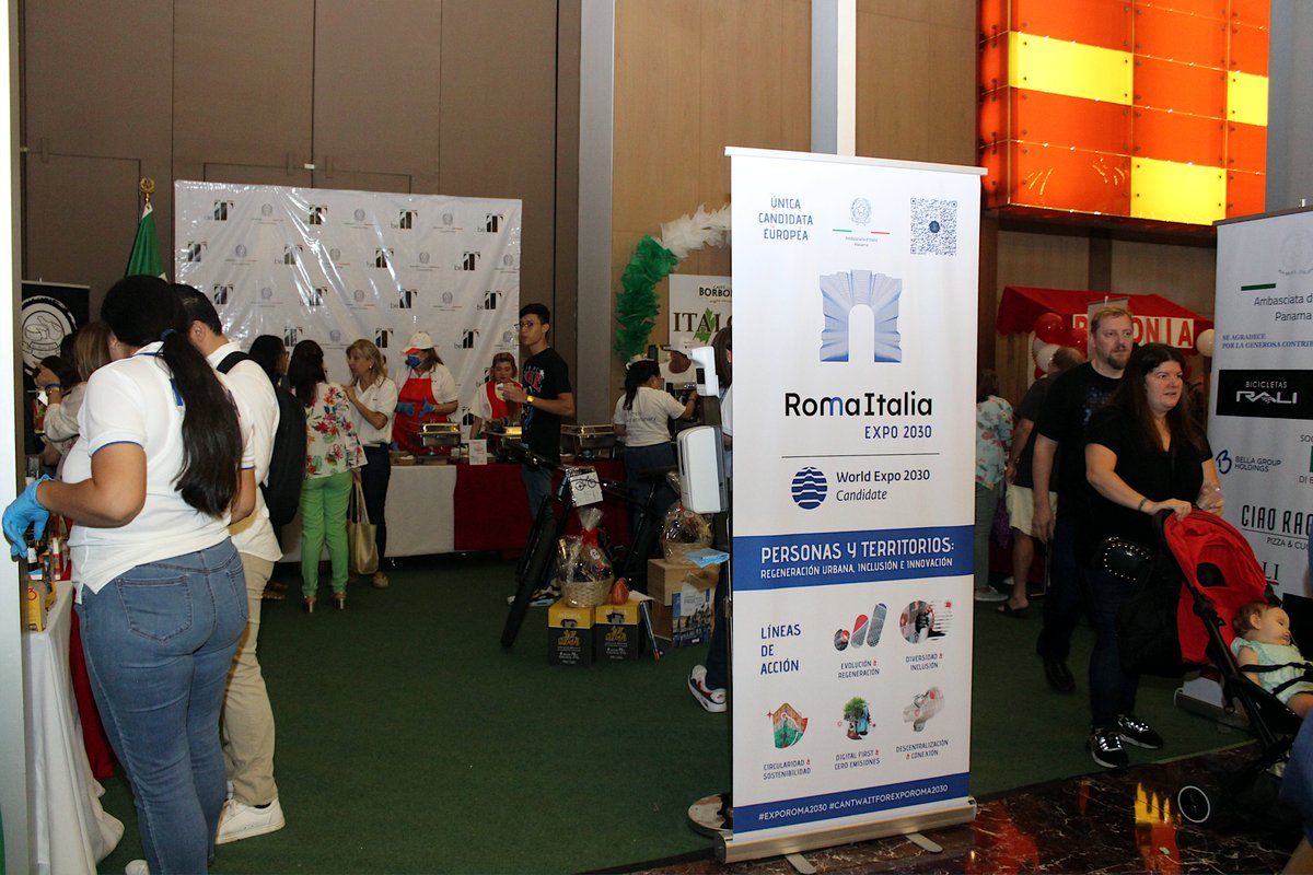 ItalyinPanama's tweet photo. Nuestra participación en la edición 55 de la “Fiesta Alrededor del Mundo” #FAM2022, organizada por la @CaravanaSocial, Damas Diplomáticas y Panameñas.
👏 ¡Gracias a todos los que nos apoyaron y acompañaron! 🇮🇹🇵🇦
#Panamá #Italia https://t.co/Fw775g6lh3