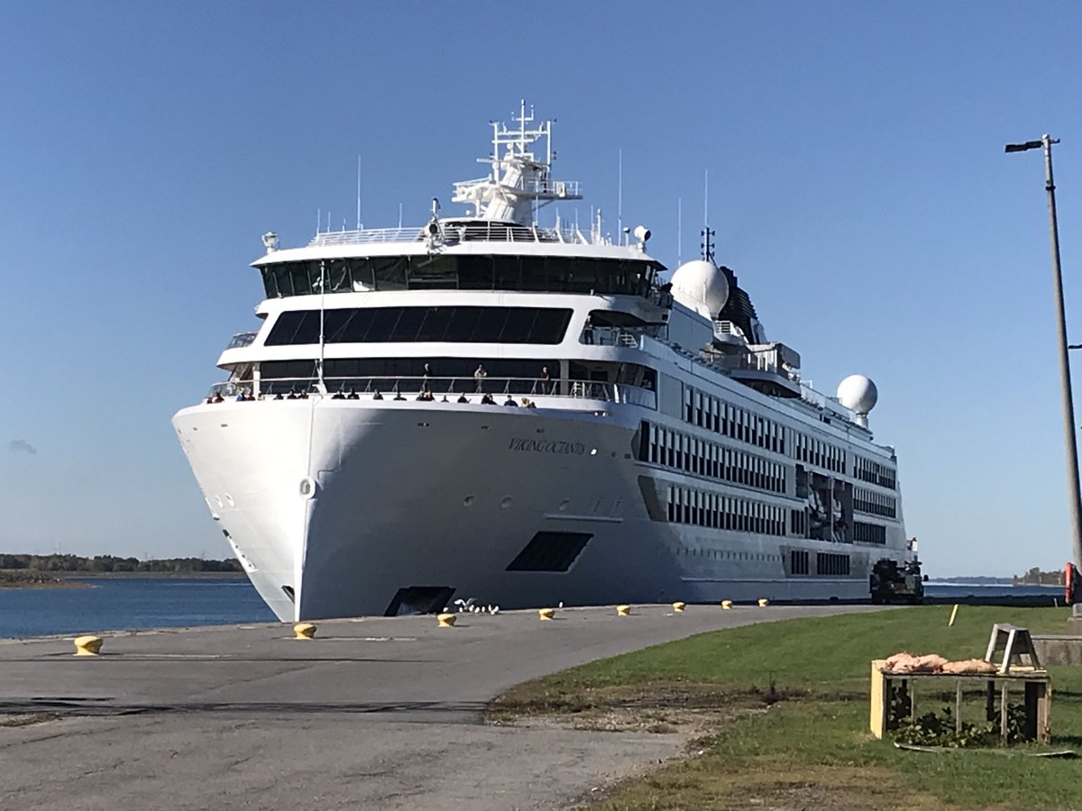 SeawayUSDOT's tweet photo. ICYMI➡️The 665-ft VIKING OCTANTIS🛳️ transited Eisenhower Lock in early October 2022.⚓️
#GreatLakes #SeawaySystem #GLSPartner https://t.co/zfzB2xsrph