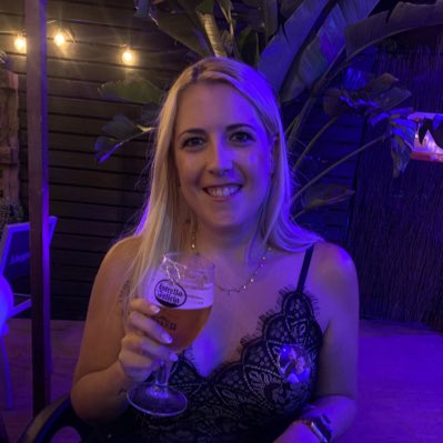Ruth_B17's tweet photo. #NuevaFotoDePerfil https://t.co/vFMBBoNqP8