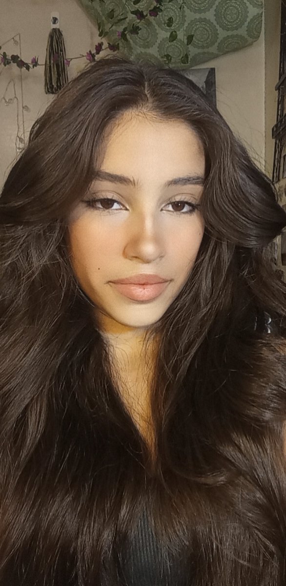 Julianna_Chula1's tweet photo. Know what you want in life and go for it!
#actresslife #actress #model #modeling #modelife #actressinthemaking #Casting #castingdirector #director #americana #mexicana #brown #browneyes #browneyedgirl https://t.co/SHBdTVupaR