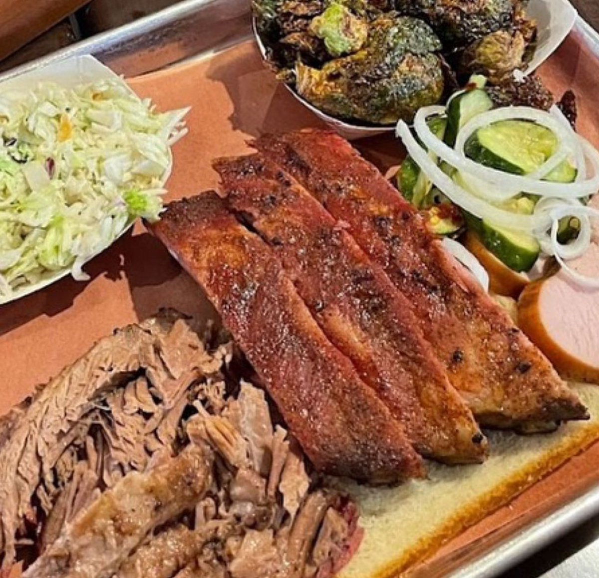 Central_CityBBQ's tweet photo. Come by and pig out proper…
➡️ Lunch, Happy Hour (3-6), Dinner
➡️ Indoor & outdoor seating
(great for groups!)
➡️ Dine in, Takeout, Delivery
➡️ Catering, Events…
🍖💥GET YOU SOME💥🍗
#nolaeats #supportlocalnola #nolabbq #nolalunch #nolahappyhour #happyhournola https://t.co/k83G5k5Rcc