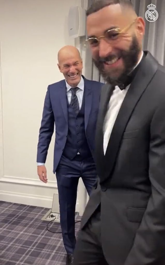 Insider Real (@rmcfarab) on Twitter photo 