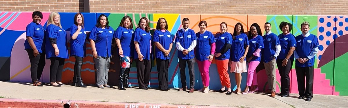 MSimz06's tweet photo. 12 AdamPink Principals who represent One Team as One Spirit with One Goal! @adam_pink_disd  @botello_pl_es @PeelerPirates @MorolesEagles @BowieServesDISD @carr_elementary @ElementaryHogg @GabePAllen1 @StevensParkDISD @LDZEagles @ERMartinezDISD @arcadiaparkele1 @BishopArtsSTEAM https://t.co/EgZNDhiW3N