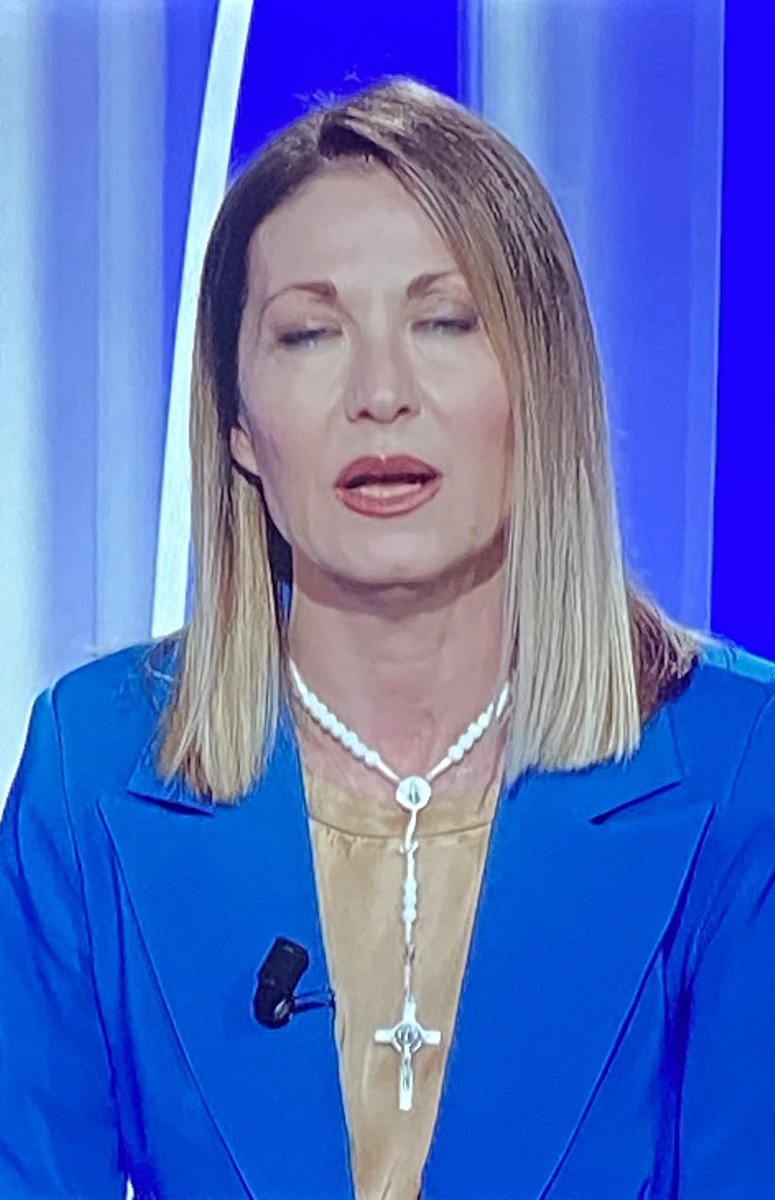 maria laura rodotà tweet media