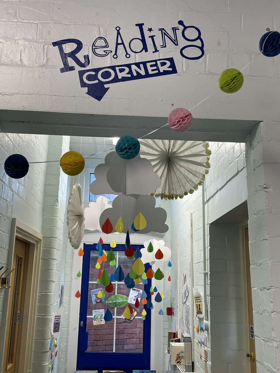 MrsIkram_AMPA's tweet image. Loving our new reading area! Eager to see our children enjoying reading books and sharing their experiences 📚📖
@AbbeyMead_TMET @MissCogan_AMPA #readingarea #lovereading