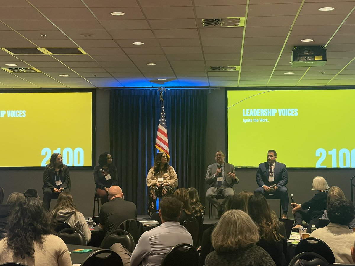 Lots of heart at @NevadaReady #futurereadynv leadership voices panel, considering what it means to prepare kids for the 22nd century(!)😲