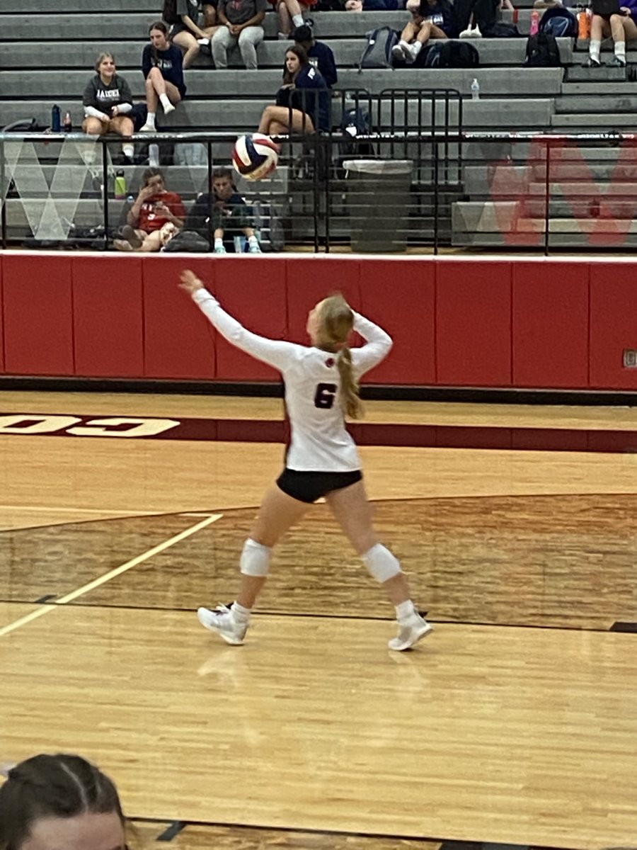 Volleyball senior night for one of our seniors ⁦⁦<a href="/karinemmorrison/">Karine Morrison</a>⁩ !