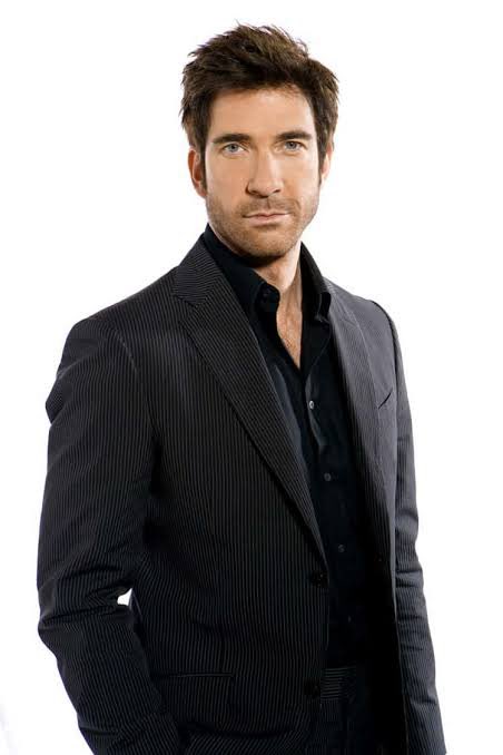 Happy birthday Dylan McDermott. My favorite film with McDermott is Steel Magnolias. 