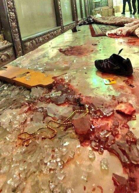 Qom_iran512's tweet photo. Where is the world media now?
Why is now no one speaking against today's terrorist attack in the Holy Shrine of Shāh Chérāgh, Shiraz, Iran (🇮🇷)
This has happened in the same Iran in which the whole media was covering the riots for days!
#shiraz https://t.co/3CFCoqw9Cw