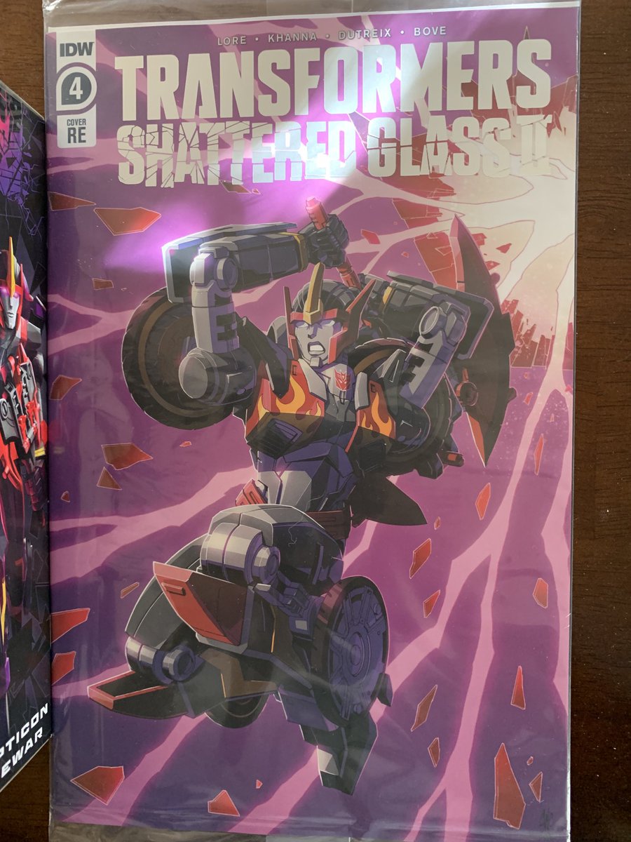 I just got my Hasbro pulse order of Flamewar in with her pulse edition cover of the SG #4 comic I pencilled.( exclusive cover here by Casey Coller) So since the comic is out now I’ll be putting up some original pencil pages up in the near future for TF art collectors.