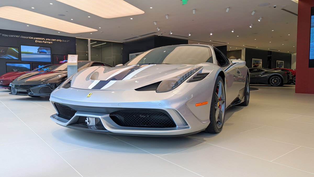FerrariSeattle's tweet image. A Speciale kind of day when you get to see this #Ferrari in your garage

#FerrariofSeattle | Seattle.FerrariDealers.com | @Ferrari @FerrariUSA #FerrariUSA #Ferrari458Speciale #458Speciale #NaturallyAspirated #BellevueWA #PNWexotics