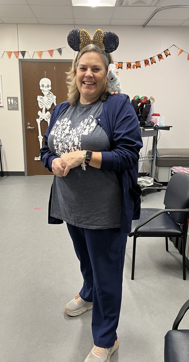 Nurse Steele’s favorite day of the year! Disney Day! 
@CurtsingerElem #RedRibbonWeek2022