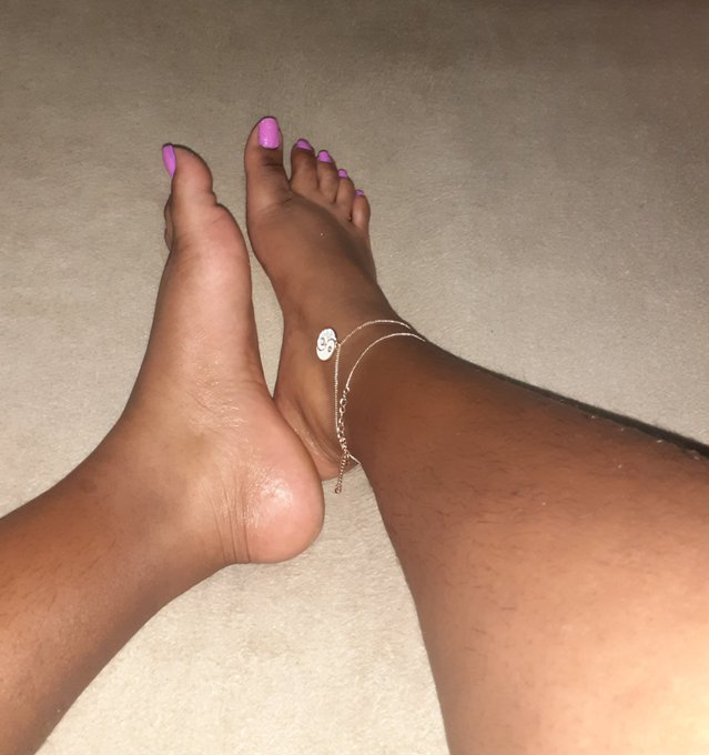 Feeling Pretty in pink today 💕😈🦶🏽  Just a little tease before our next video drops🔥  #footfetısh  #Femdom #feet<a href="/tag/femdom"class="tags"><span>#femdom</span></a><a href="/tag/feet"class="tags"><span>#feet</span></a><a href="/tag/onlyfans"class="tags"><span>#onlyfans</span></a><a href="/tag/footfet%C4%B1sh"class="tags"><span>#footfetısh</span></a>