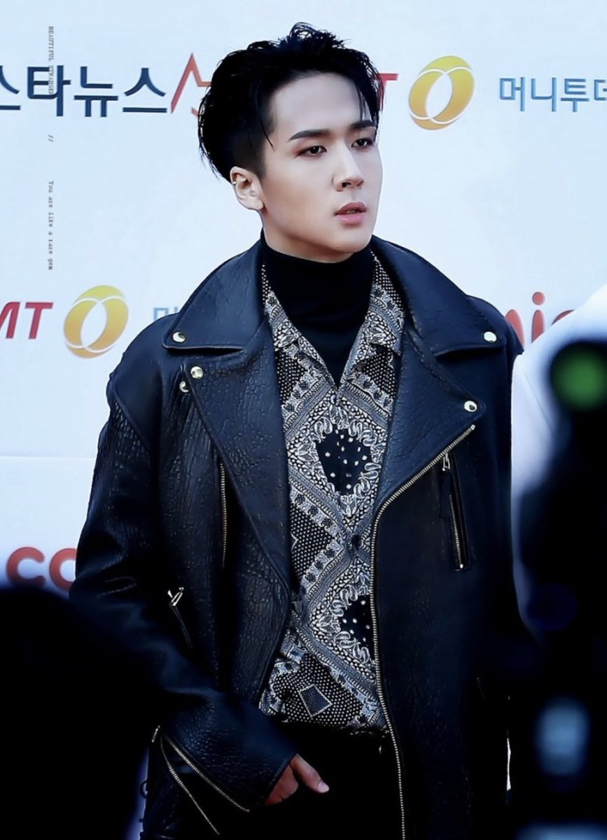 jyanies's tweet image. since wonshik is enlisting lets qrt with some of your favourite wonshik pictures and also add your favourite song by him: mine is versa 💝