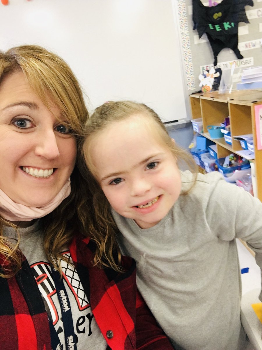 Wearing blue and yellow today to support Down Syndrome Awareness Month with the staff of <a href="/SycamoreJrHigh/">Sycamore Jr High</a> Some of my most favorite people are rocking an extra chromosome! 💛💙