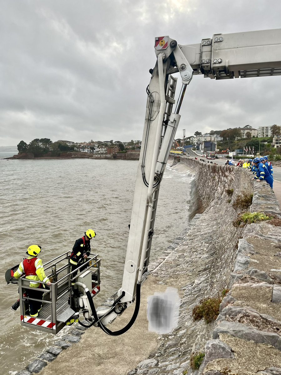 Matt Radford (@matt9radford) on Twitter photo Another interesting incident for <a href="/DSFireUpdates/">Devon and Somerset Fire and Rescue Service</a> Torquay & Paignton Fire Crews. A 12 year old child had become cut-off by the incoming tide on a section of the sea wall. Crews worked collaboratively utilising <a href="/jesip999/">JESIP</a> with <a href="/TorbayCRT/">Torbay Coastguard</a> and <a href="/RNLITorbay/">RNLI Torbay</a> to safely effect the rescue. Another interesting incident for <a href="/DSFireUpdates/">Devon and Somerset Fire and Rescue Service</a> Torquay & Paignton Fire Crews. A 12 year old child had become cut-off by the incoming tide on a section of the sea wall. Crews worked collaboratively utilising <a href="/jesip999/">JESIP</a> with <a href="/TorbayCRT/">Torbay Coastguard</a> and <a href="/RNLITorbay/">RNLI Torbay</a> to safely effect the rescue.