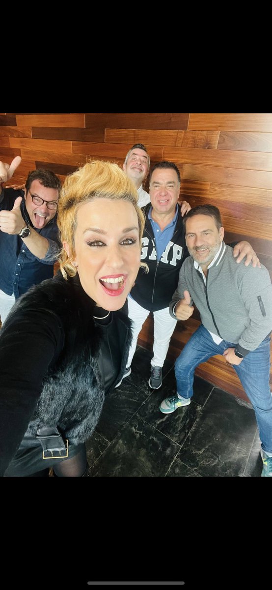 Domingo García (@domingovale) on Twitter photo Parte del equipo de “Arriba los corazones”<a href="/chema_cano/">Chema Cano</a>, @juan_gris_1 @paco_martinezzzz, con <a href="/judithmateo/">Judith Mateo</a> que lanzaremos su primer single “Hurra Hurra” el próximo día 11 de Noviembre. Que equipazo mas bueno. Arriba los corazones ❤️❤️❤️lo Parte del equipo de “Arriba los corazones”<a href="/chema_cano/">Chema Cano</a>, @juan_gris_1 @paco_martinezzzz, con <a href="/judithmateo/">Judith Mateo</a> que lanzaremos su primer single “Hurra Hurra” el próximo día 11 de Noviembre. Que equipazo mas bueno. Arriba los corazones ❤️❤️❤️lo