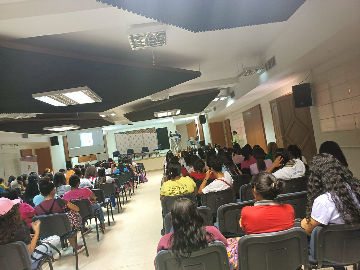 YYisennis's tweet photo. Participando del #XISimposio #InvestigaciónFormativa en #UniGuajiraMaicao Un espacio de interacción y aprendizajes para fortalecer nuestras competencias #EducaciónInfantil

@jaroldiazc @UGsedeMaicao https://t.co/fr3t4QnEoR