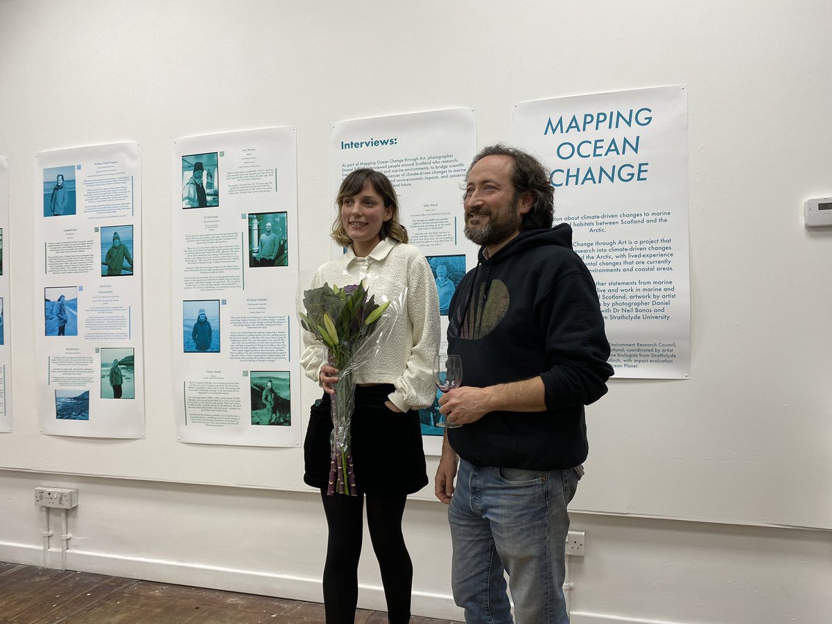Check out @mapping_ocean at @newglasgowsoc on Argyle St to understand what climate change is doing to the oceans. Here is artist @JenniferArgoArt and scientist @neilbanas from @UniStrathclyde who collaborated on the work.