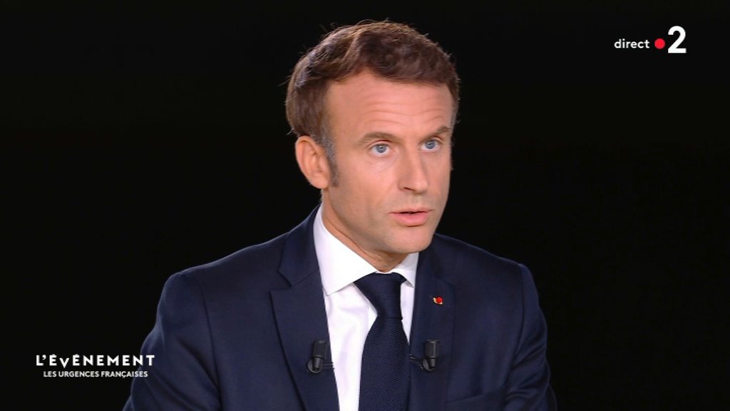 🔴 EN DIRECT 
Délinquance: Macron avance que "la moitié des faits de délinquance viennent des étrangers" à Paris
bfmtv.com/politique/en-d…