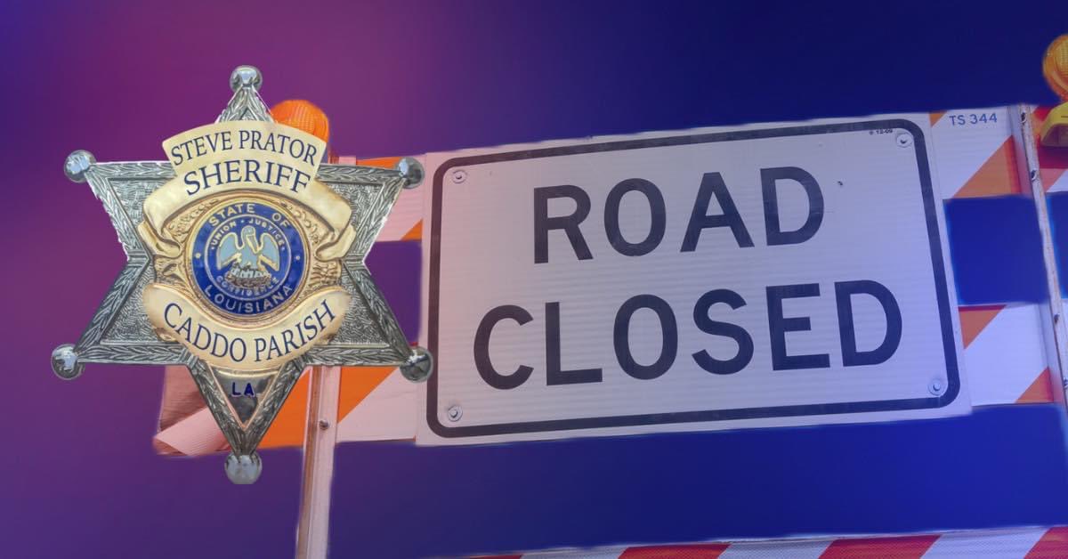 Caddo deputies closed down US Highway 79 South due to a wildfire in Panola County, said Sheriff Steve Prator. Only those who live on Highway 79 will be permitted to drive through. Currently, traffic is backed up for several miles. Drivers are asked to avoid the area.
