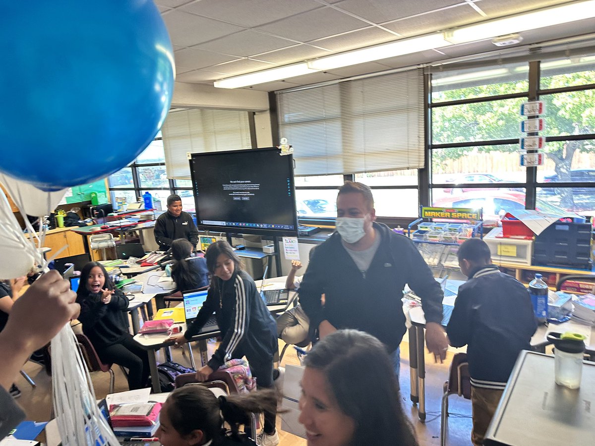 cochran_school's tweet photo. Congratulations to our Teacher of the Year for the 2022-2023 school year, Mr. Jonathan Ricado!!! @jonathan_ricado @SmuSandra @ACEDallasISD https://t.co/TSMyTBkCNx