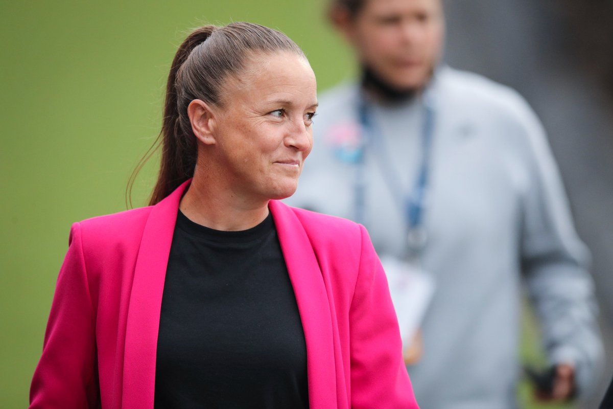 Casey Stoney has been named @NWSL's Coach of the Year. 👏 She lead expansion franchise @sandiegowavefc to the playoffs in their first season in existence. 🏆