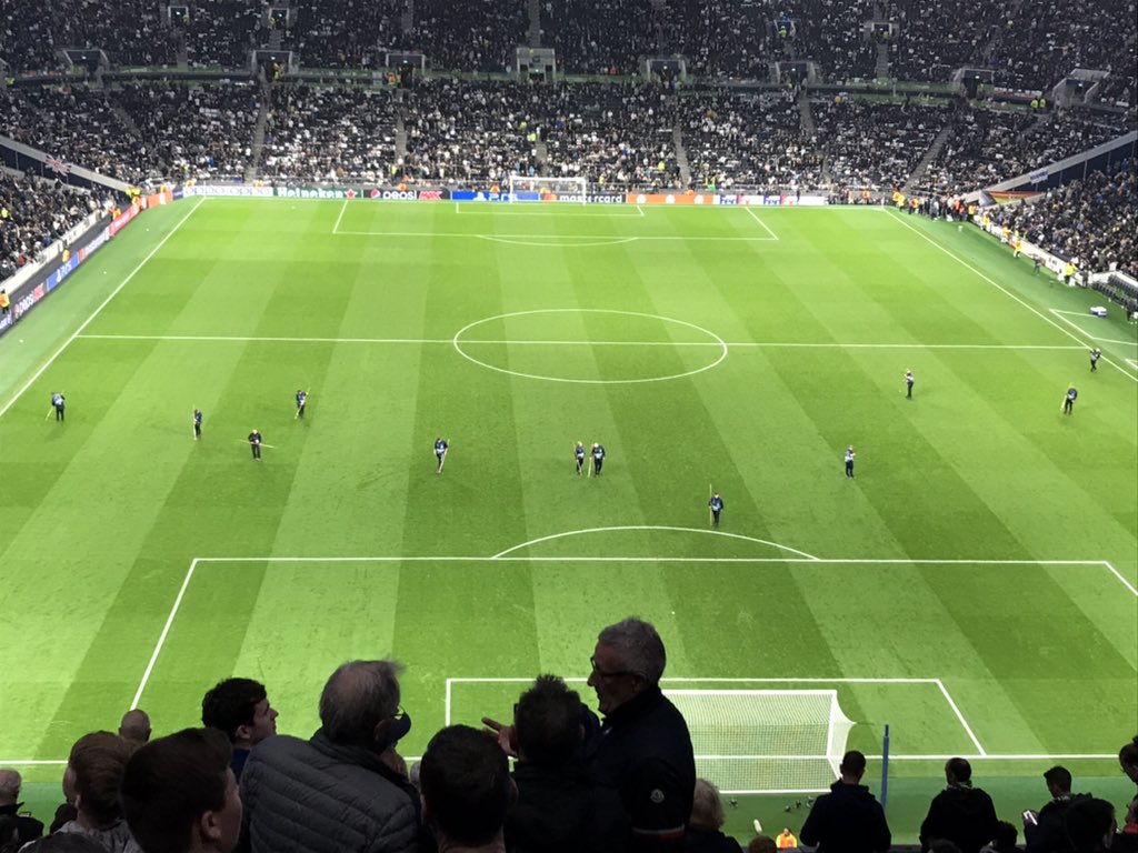 nickprangnell's tweet photo. Leave the professionals with the forks on? #COYS https://t.co/WVGg8ETBsv
