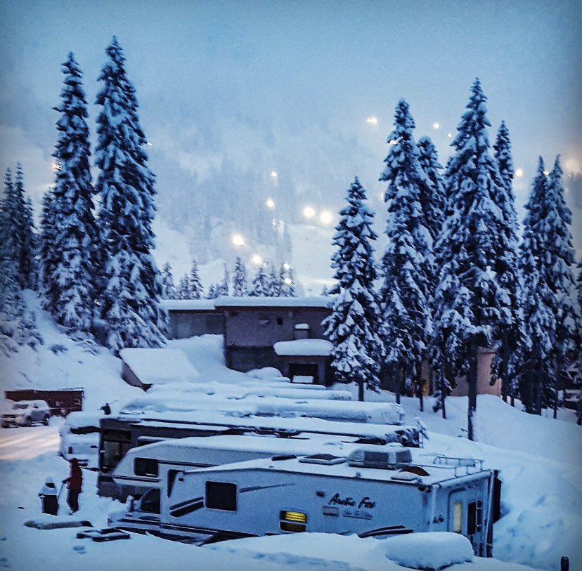 Stevens Pass tweet media
