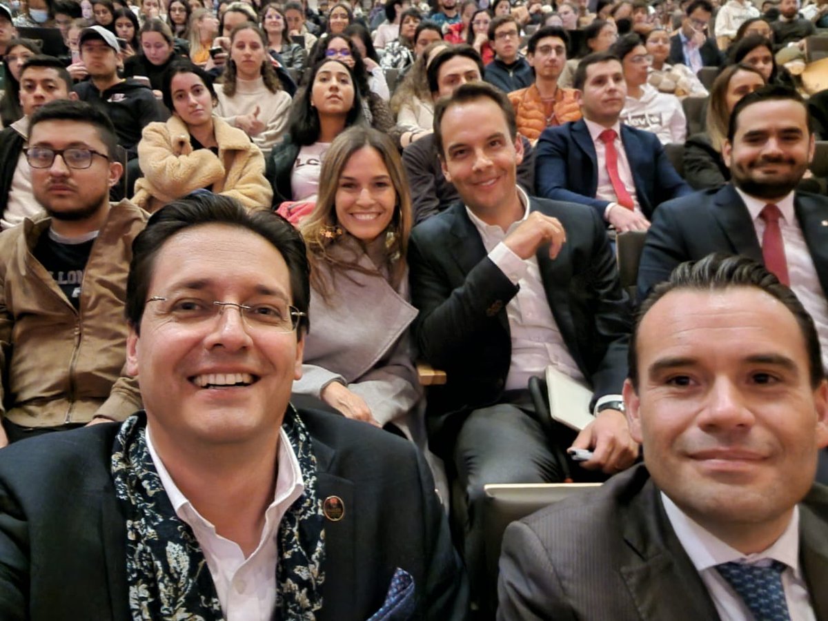 almorsal's tweet photo. Escuchando en @unisabana a @agaviriau @Mineducacion acerca del futuro de la educación en Colombia, en el marco de los #50años de @comsabana. #AgoraTalks El ministro asegura: “La educación debe permitir el florecimiento humano". @RolandoRector dio la bienvenida al evento. https://t.co/P3d7Kwu9UD