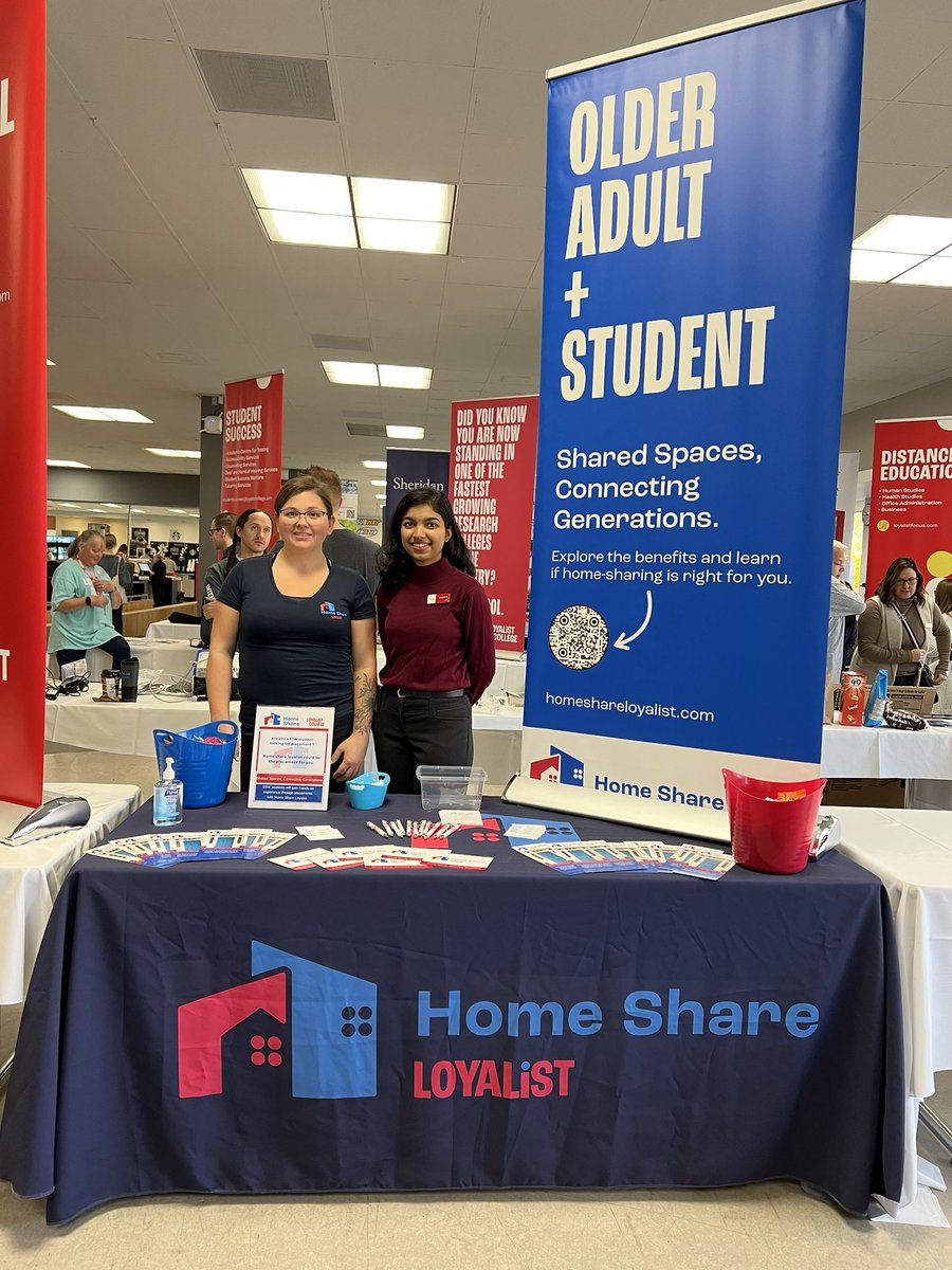 LoriLaMorreSlat's tweet photo. The power of small allows us exciting opportunities! Grateful for our team and enthusiastic students showcasing our SSW program and Home Share project. @LoyalistCollege @LoyalistR #bigideas #bestjobever https://t.co/4UG8GIfD75