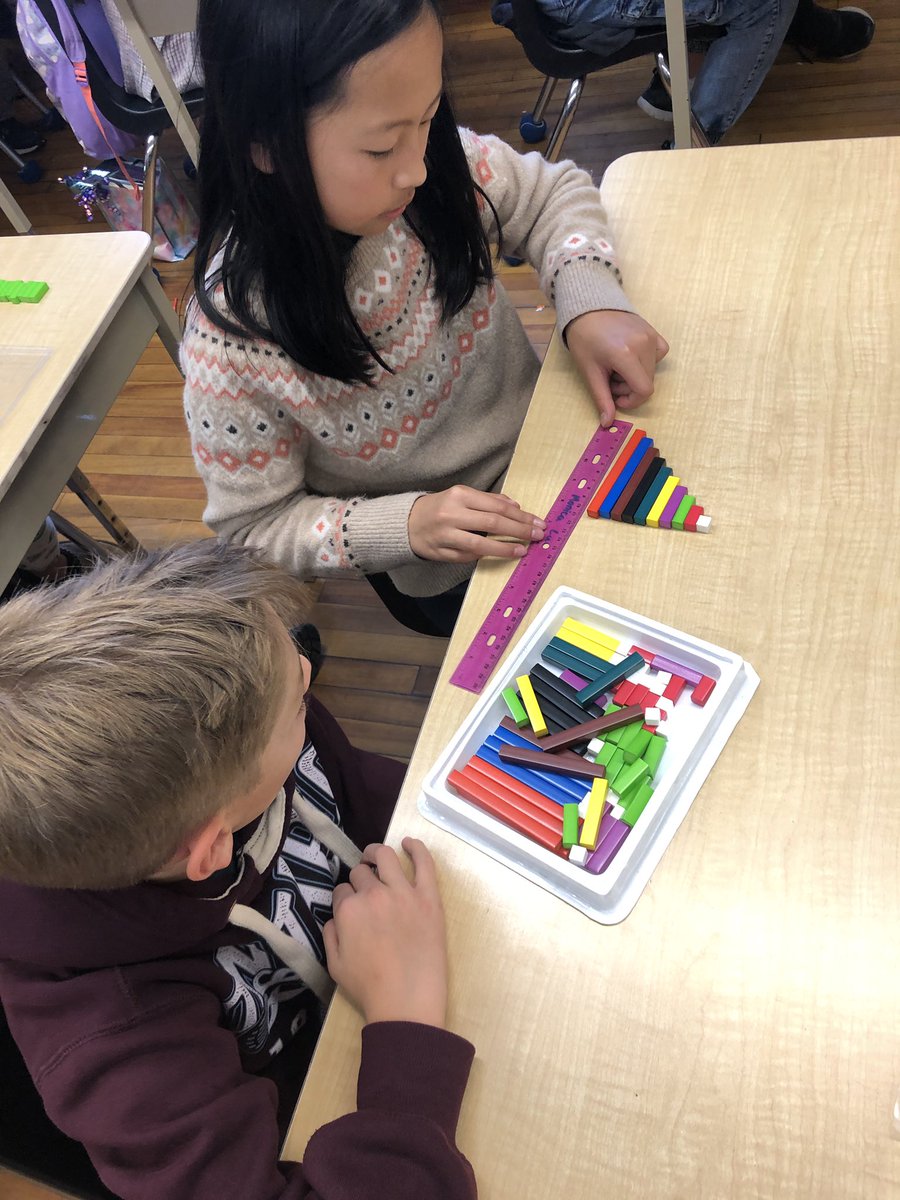 MrKSDyck's tweet photo. Grade 5/6s @PortWellerPS observing #RelationalRods and #Noticing their attributes and then using those same #CuisenaireRods to #Represent #Fractions. We also noticed that #EquivalentFractions represented were not equal because they had DIFFERENT wholes! #OneMoreStepForward #Math https://t.co/2Kz2BU46tL