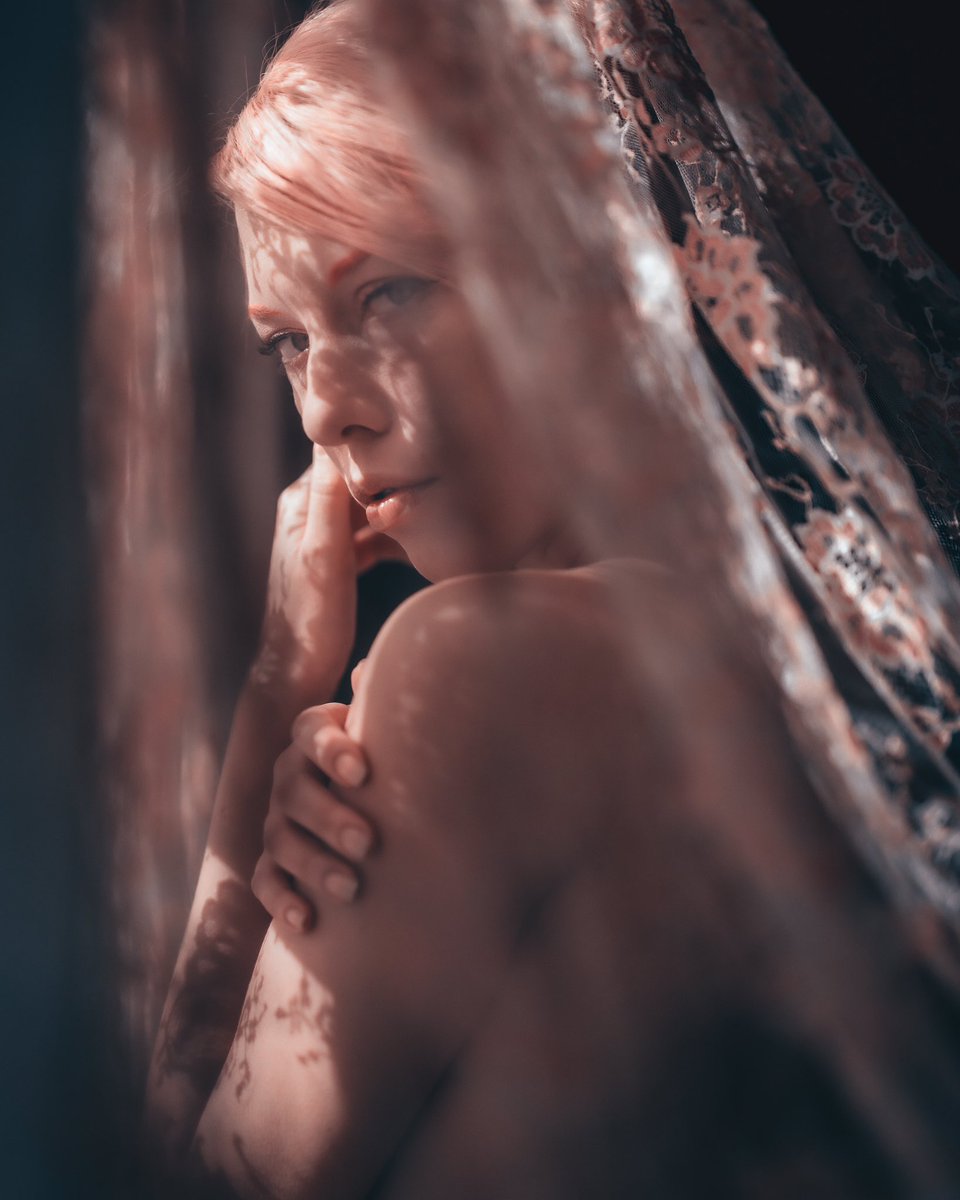 mannequinmadi's tweet photo. I'd cut up my heart for you to wear if you wanted it.
-Margaret Mitchell

📸: @shotbyschwenk 
Edits by me 

#pink #mood #aesthetic #colorgel https://t.co/IpWY04njit