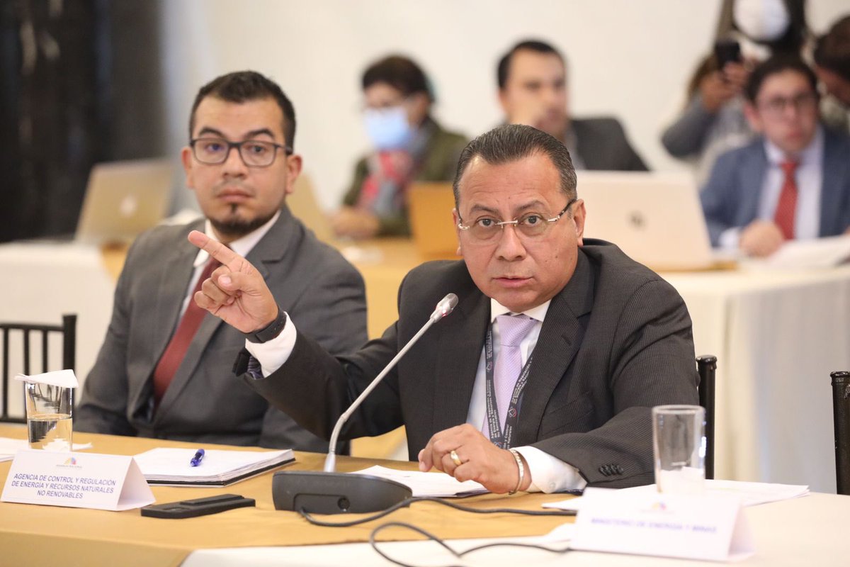 ARCOM_Ecu's tweet photo. El director Ejecutivo de la @ARC_EnergiaEc, #LuisMaingón, compareció ante la Comisión de @BiodiversidadAN de la  @AsambleaEcuador, donde informó sobre la producción fiscalizada neta del petróleo extraído de la Amazonía. https://t.co/fXWUEaYTeZ