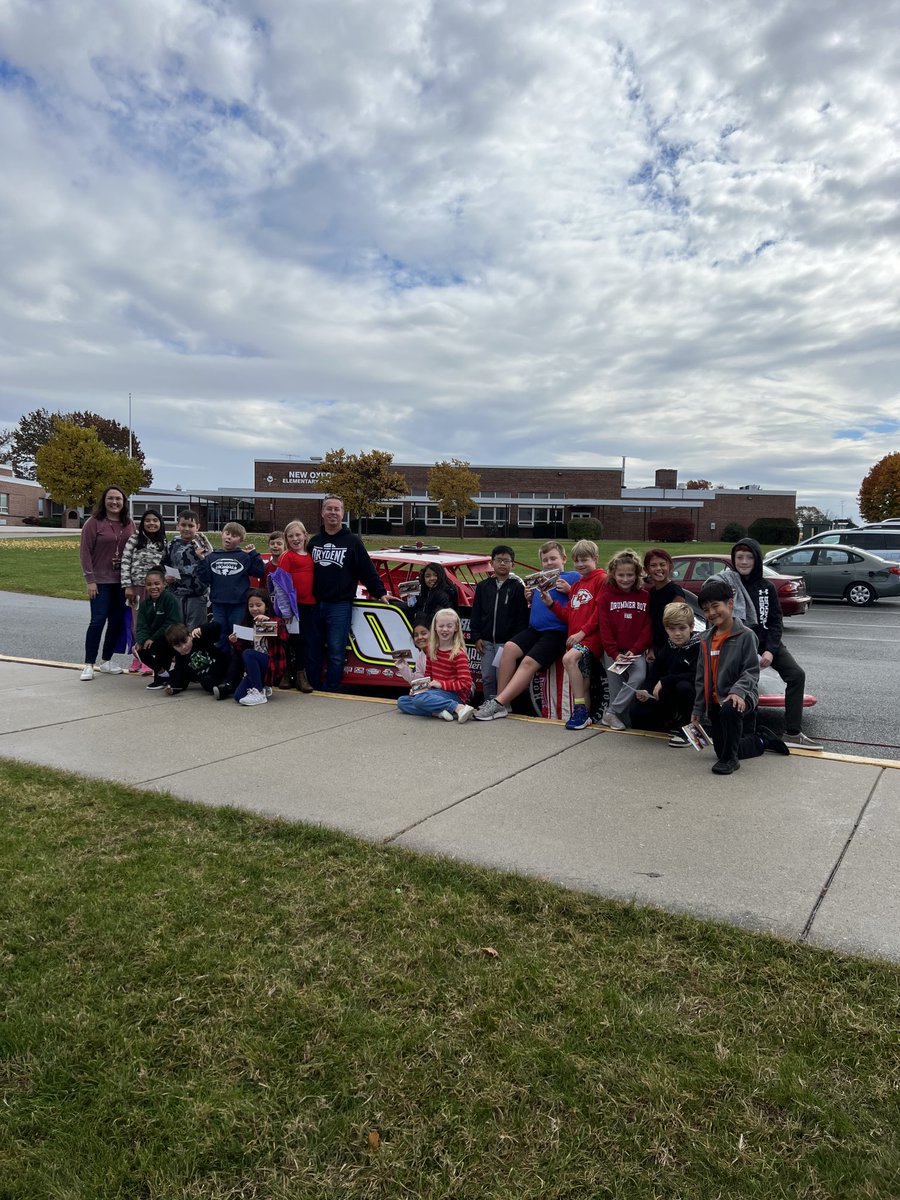 eckert24's tweet photo. My granddaughter used her tickets for doing good deeds at school to have a show and tell. Pap’s race car! Lona &amp;Lennox both got to bring their class out!!! Fun time making memories! https://t.co/CLPNdzsN7H