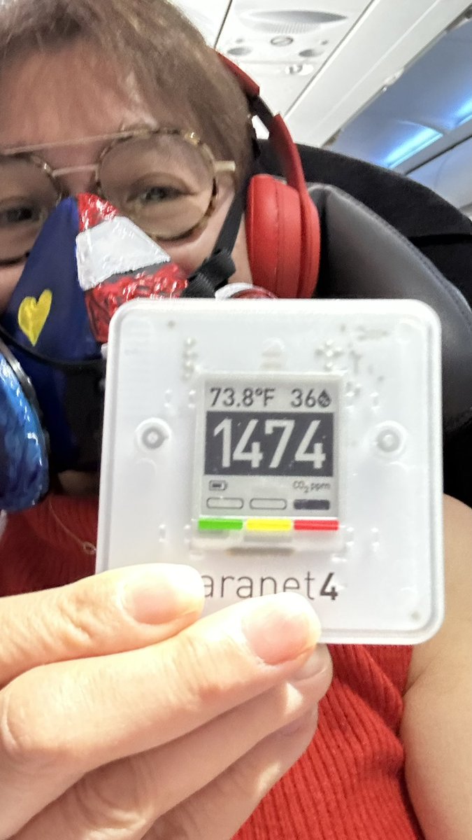 MsJulieSLam's tweet photo. co2 level comes back down since the engine started running… 🤙🏼💥 doesn’t matter since I am wearing the best respirator possible! So excited that I had a very productive trip! @TogetherWeMask #immunocompromised #notexpendable #maskhot🔥 https://t.co/8UCzFggUcR