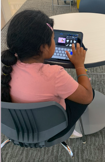 jsolnekfrazier's tweet image. Keynote is such a dynamic tool for student creation and visible thinking! Ss in 3rd @MillStreetES learn how to add photos, shapes, drawings &amp;amp; audio to slides, create a magic move and export as a video. #DigitalLISD #lisdLandT #anycontent #anylanguage