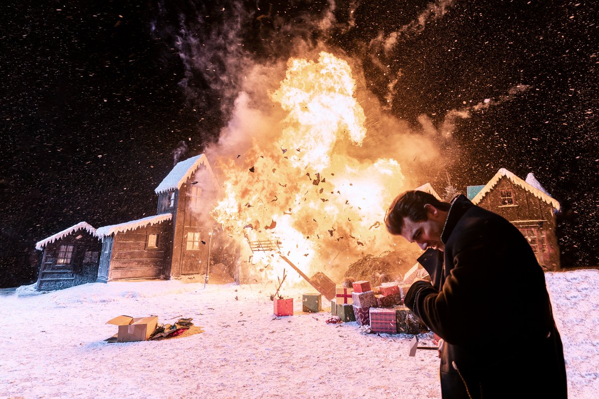 NOS4A2's tweet image. Welcome to Christmasland. Watch all of #NOS4A2 starting this Friday through Halloween on Stories by AMC on @samsungtvplus