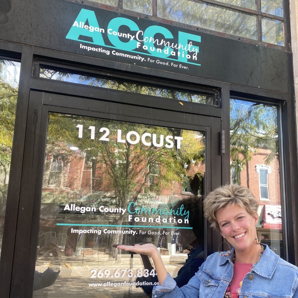 Last month we welcomed Sara Ruiter, ACCF Corporate and Donor Engagement Officer, to the ACCF team! Sara comes to us with over 20 years of knowledge and experience in the not-for-profit sector as a licensed master's level social worker. 

Sara will be pursuing partnerships with l