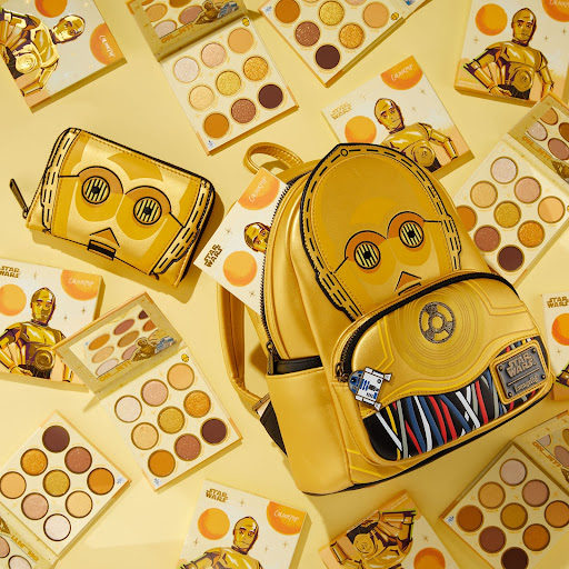 #SURPRISEGIVEAWAY 🖤💫 1 lucky winner will receive the C-3PO™ inspired ColourPop palette AND  C-3PO™Cosplay Mini Backpack and Zip Around Wallet from @loungefly

HOW TO ENTER⬇️
💫  Like & RT
💫  BONUS: Reply w/ 💛