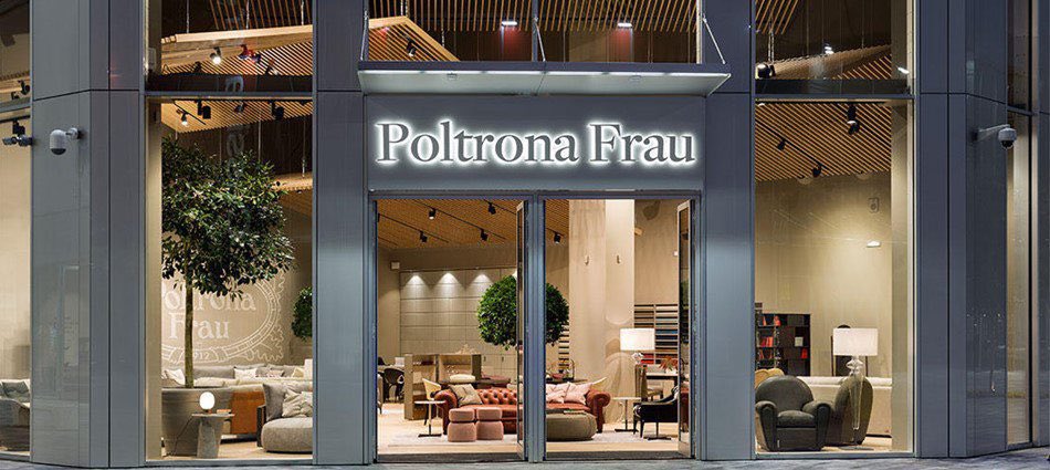 rasizza's tweet photo. Onore e piacere essere stato ospite del CEO Nicola Coropulis , presso il loro showroom di Milano , di @poltronafrau . Una meraviglia tutta Made in Italy 🇮🇹 https://t.co/ubYYZRQGDT
